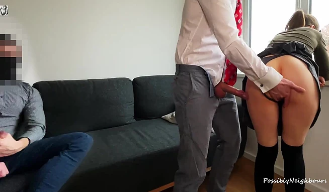 Ебу с коллегой по работе свою жену. Люблю делиться, знаете ли